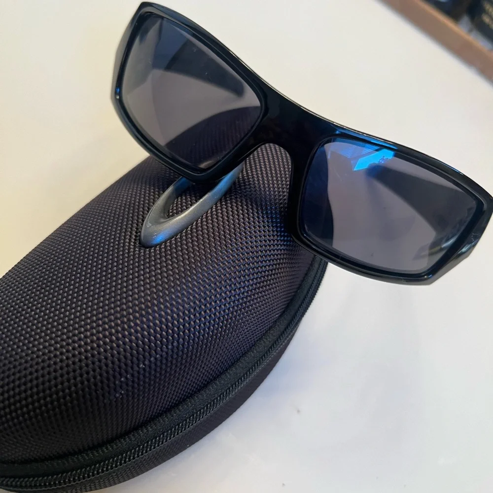 Oakley sunglasses
